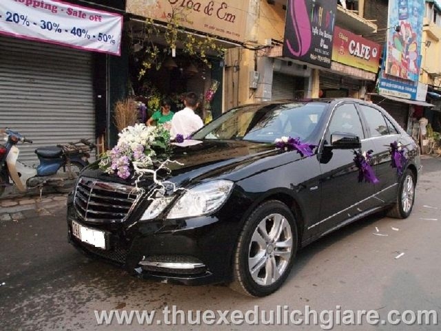 MERCEDES E250 CHO THUÊ , CHO THUÊ MERCEDES E250