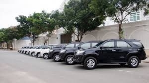 Thuê taxi đưa đón sân bay nội bài từ khu đô thị royal city nhanh nhất hà nội liên hệ 0912686666
