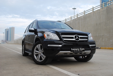 Mercedes GL350 cho thuê